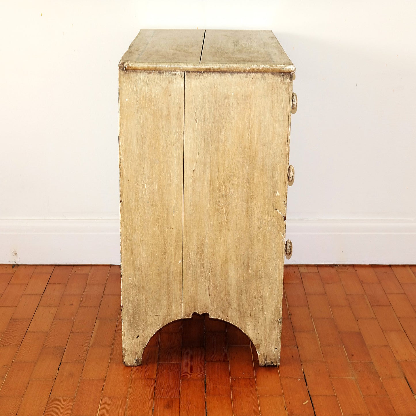 EDWARDIAN PAINTED CHEST OF DRAWERS