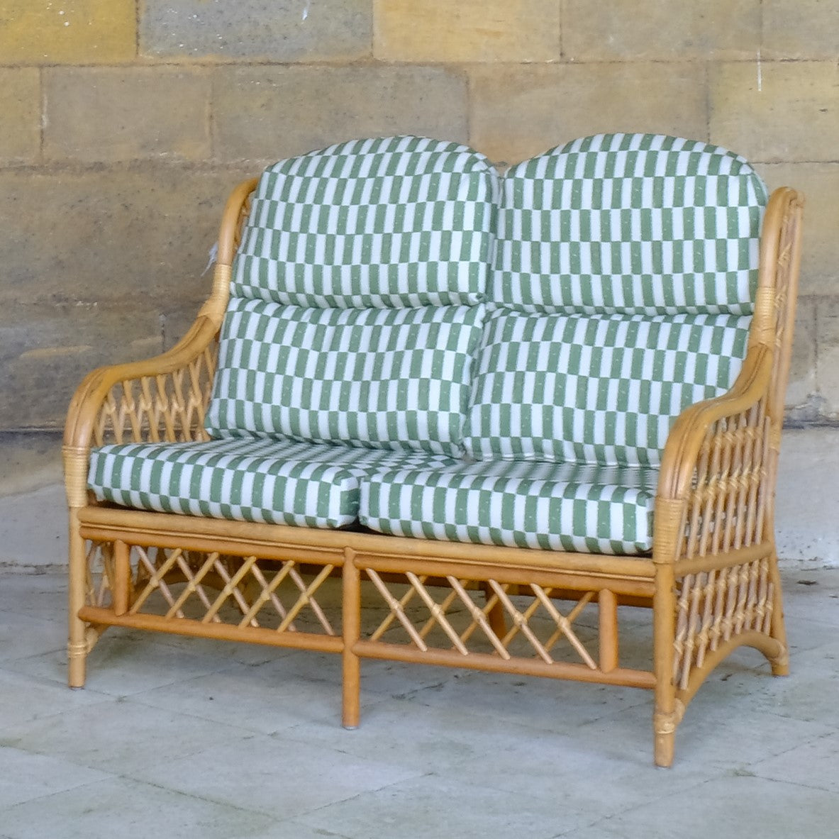 1970S VINTAGE BAMBOO CANE SOFA